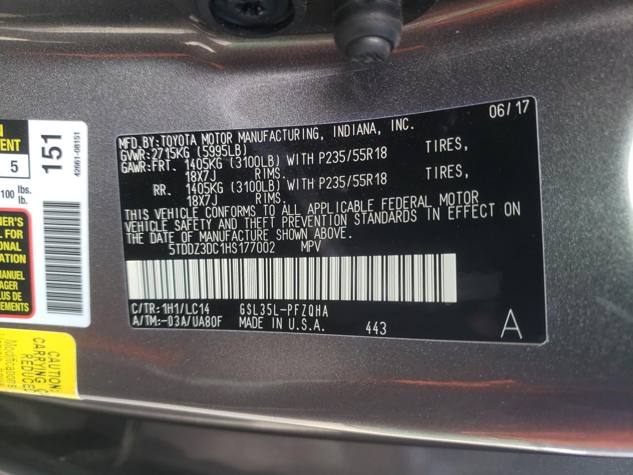 Photo 10 from auction – 2017 TOYOTA SIENNA XLE with VIN 5TDDZ3DC1HS177002