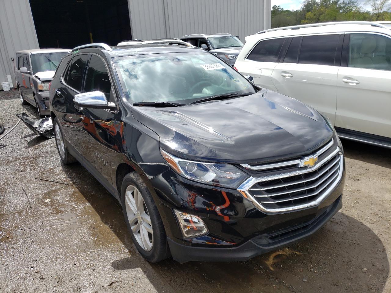 CHEVROLET EQUINOX PR 2018 with VIN 2GNAXMEV2J6213284 - Photo from auction