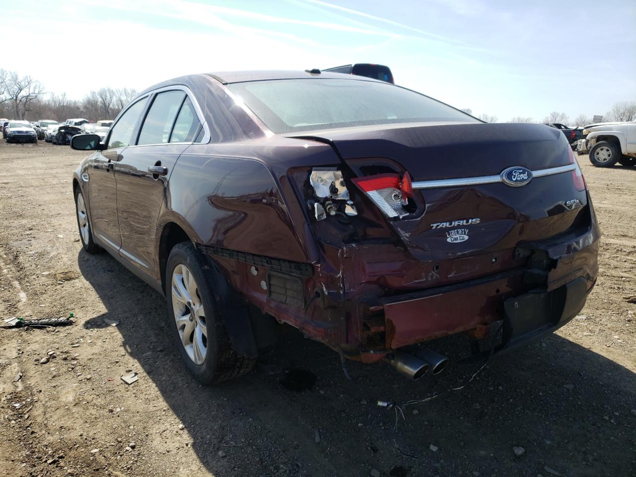 Photo 3 from auction – 2011 FORD TAURUS SEL with VIN 1FAHP2EW5BG110551