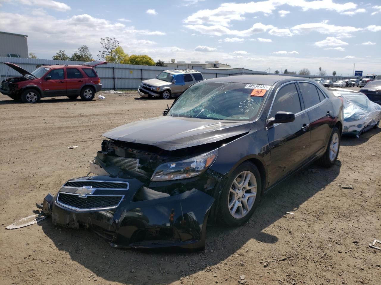 Photo 2 from auction – 2013 CHEVROLET MALIBU 1LT with VIN 1G11D5RR5DF101571
