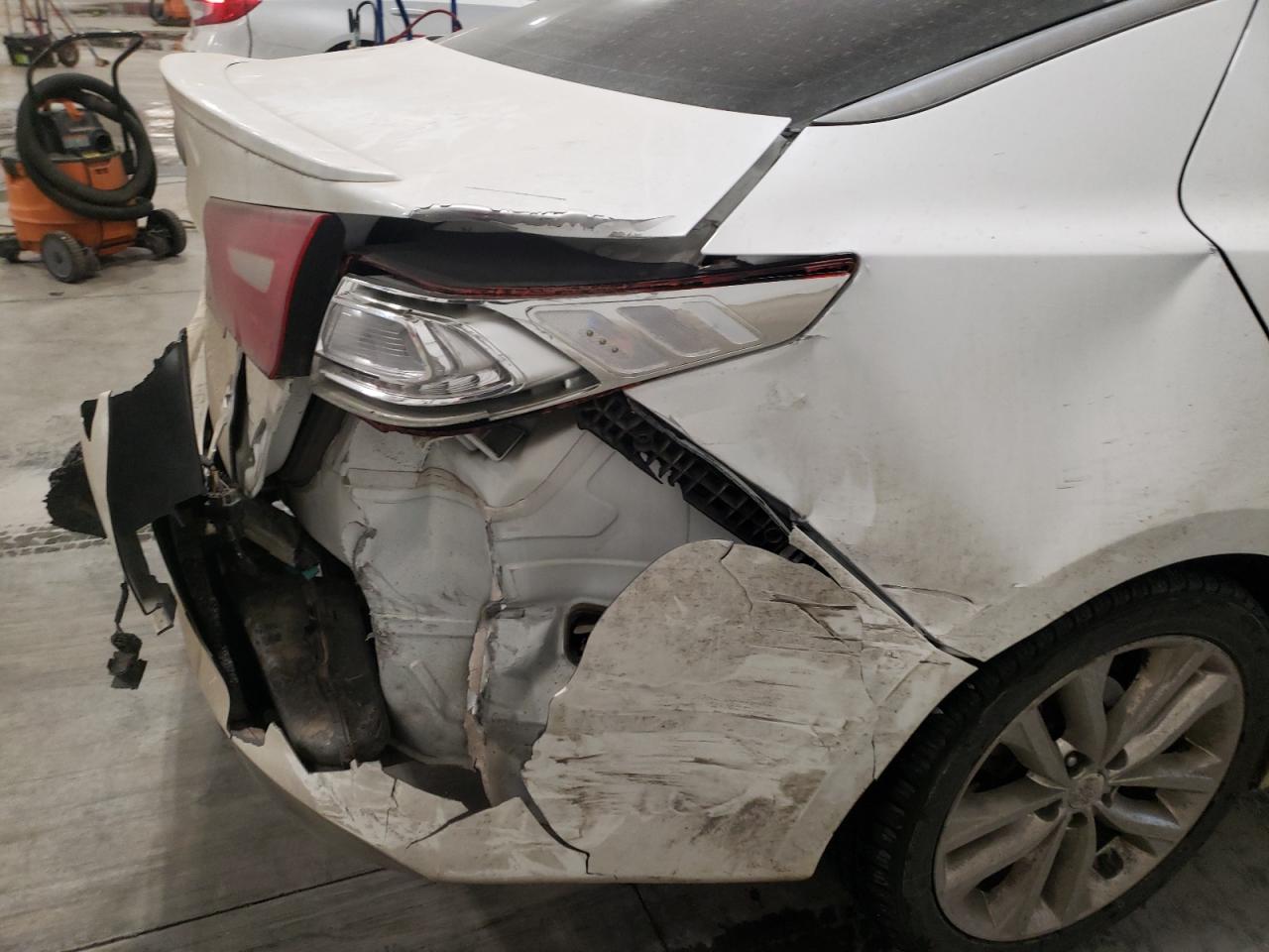 Photo 9 from auction – 2014 KIA OPTIMA SX with VIN 5XXGR4A69EG287441