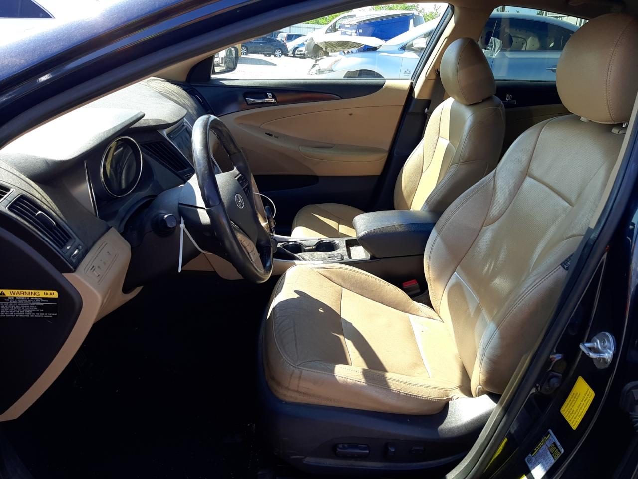 Photo 5 from auction – 2013 HYUNDAI SONATA SE with VIN 5NPEC4AC7DH537471