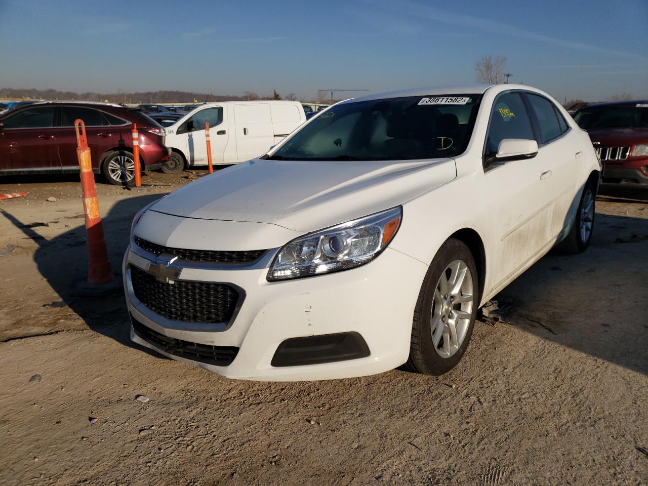 Photo 2 from auction – 2015 CHEVROLET MALIBU 1LT with VIN 1G11C5SL9FF307679