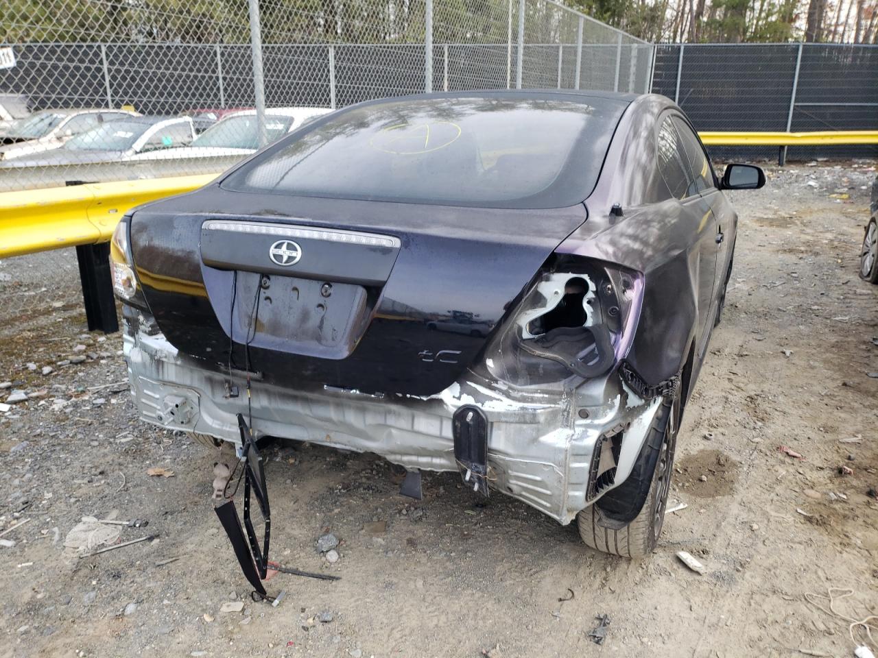 Photo 9 from auction – 2006 TOYOTA SCION TC with VIN JTKDE167060142427