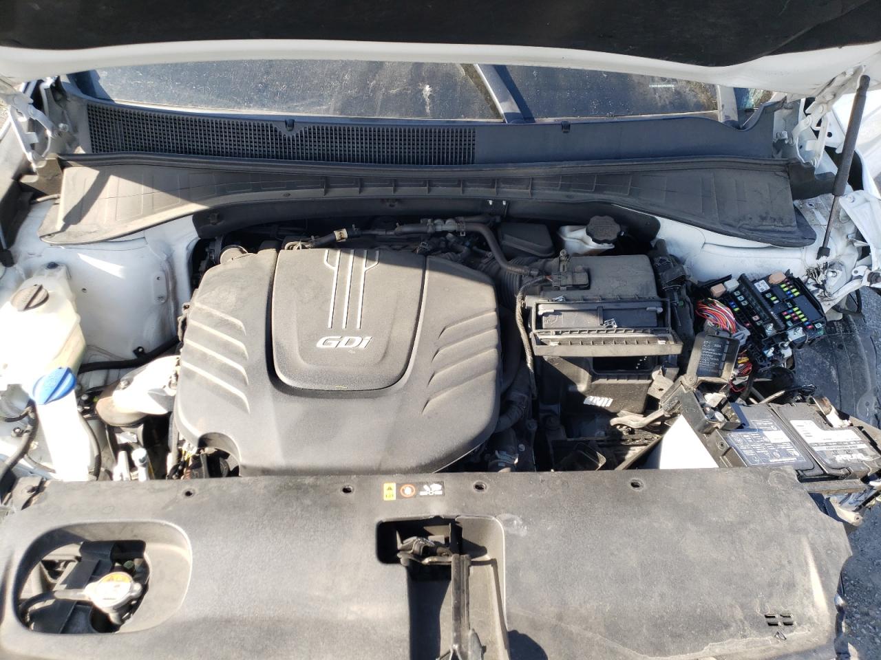Photo 7 from auction – 2017 KIA SORENTO LX with VIN 5XYPGDA55HG189858
