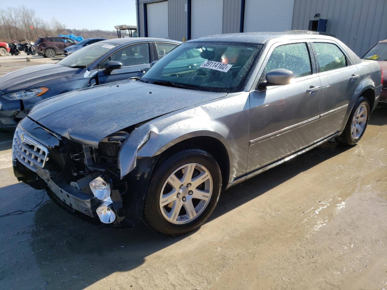 Photo 2 from auction – 2007 CHRYSLER 300 TOURIN with VIN 2C3KA53G47H855161