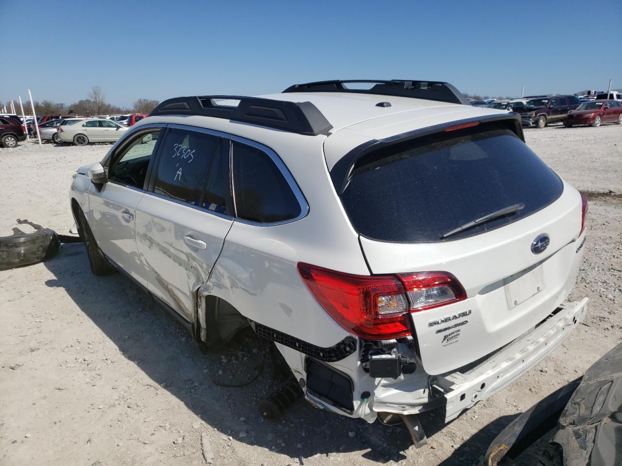 Фото 3 с аукциона – 2015 SUBARU OUTBACK 2. с VIN 4S4BSBNC6F3281788