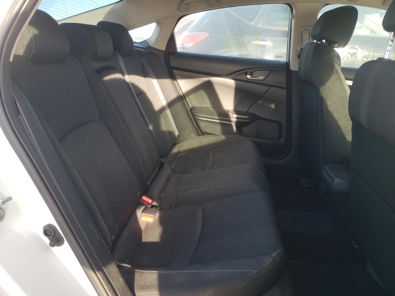 Photo 6 from auction – 2016 HONDA CIVIC EX with VIN 2HGFC1F46GH101780