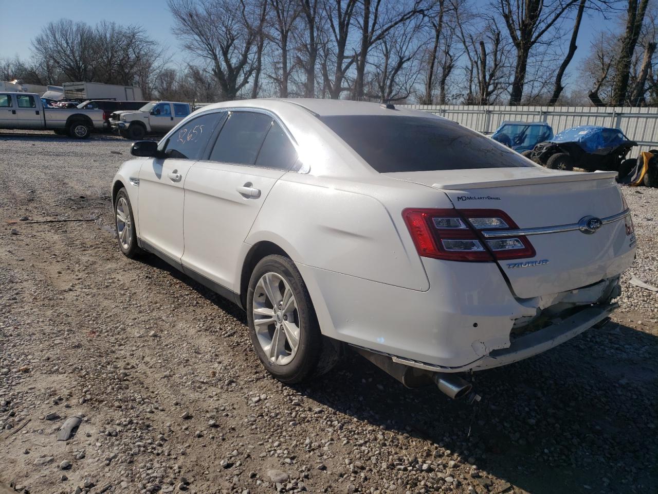 Photo 3 from auction – 2016 FORD TAURUS SEL with VIN 1FAHP2E87GG149859