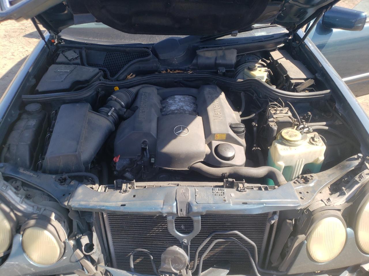 Photo 7 from auction – 1999 MERCEDES-BENZ E 320 with VIN WDBJF65H1XA801351