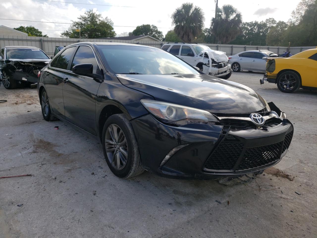 TOYOTA CAMRY LE 2017 with VIN 4T1BF1FK4HU358966 - Photo from auction