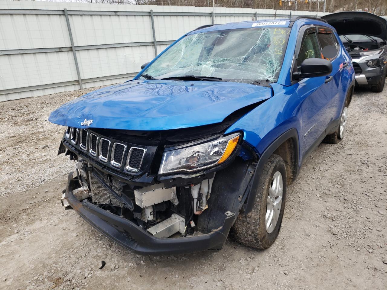 Фото 2 с аукциона – 2020 JEEP COMPASS SP с VIN 3C4NJDAB7LT251597