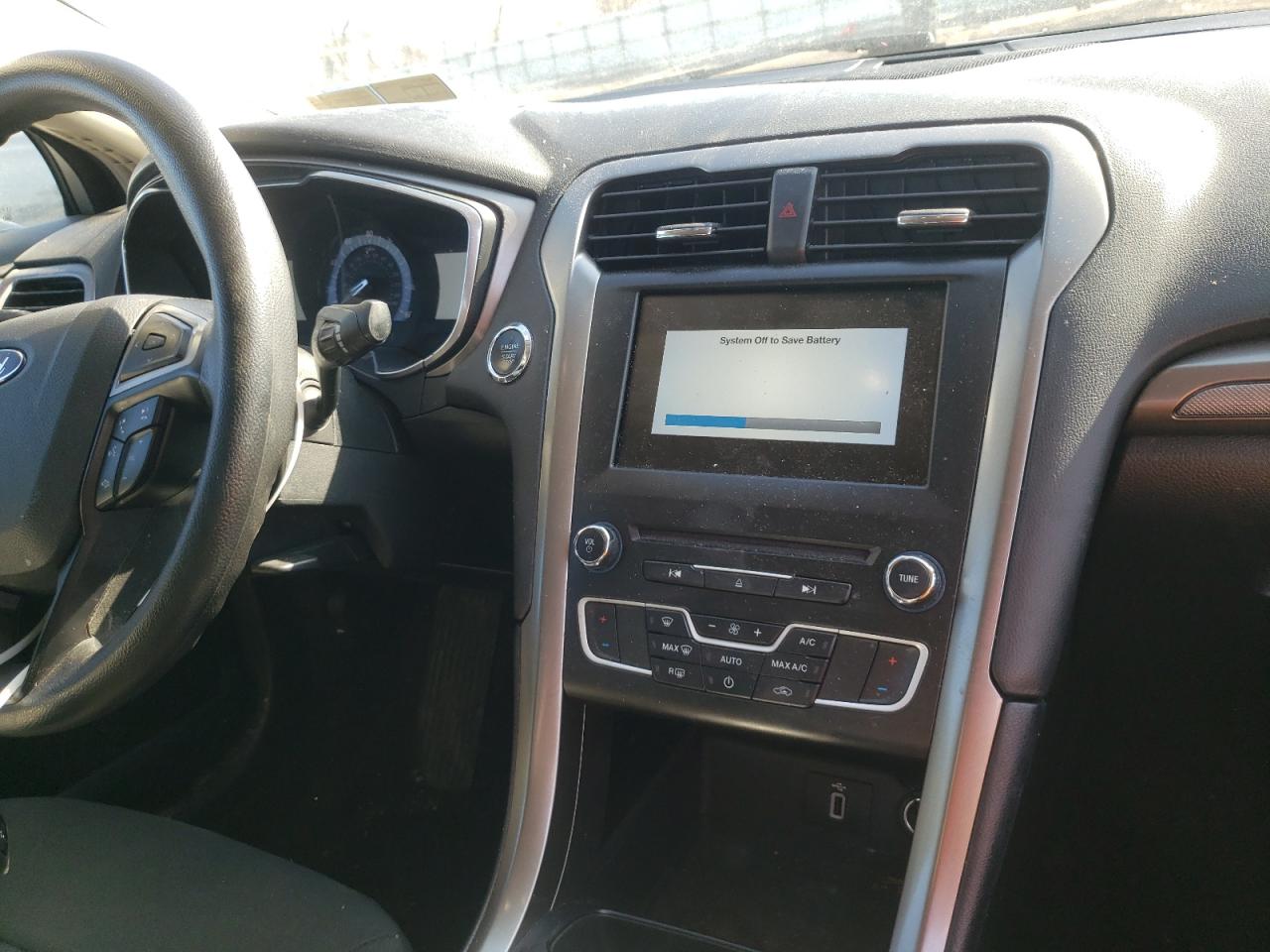Photo 9 from auction – 2017 FORD FUSION SE with VIN 3FA6P0H72HR138826