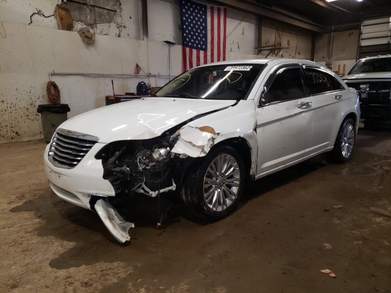 Photo 2 from auction – 2012 CHRYSLER 200 LIMITE with VIN 1C3CCBCG4CN222092