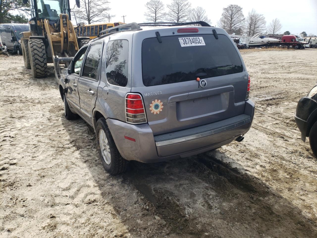 Photo 3 from auction – 2007 MERCURY MARINER LU with VIN 4M2CU81177KJ09474