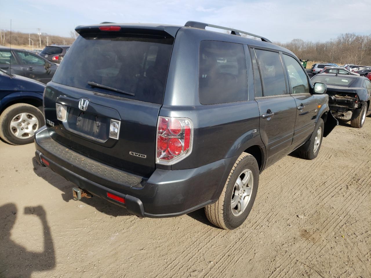 Photo 4 from auction – 2006 HONDA PILOT EX with VIN 5FNYF18496B007134