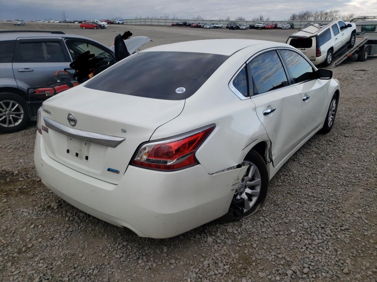 Photo 4 from auction – 2014 NISSAN ALTIMA 2.5 with VIN 1N4AL3AP9EN347934