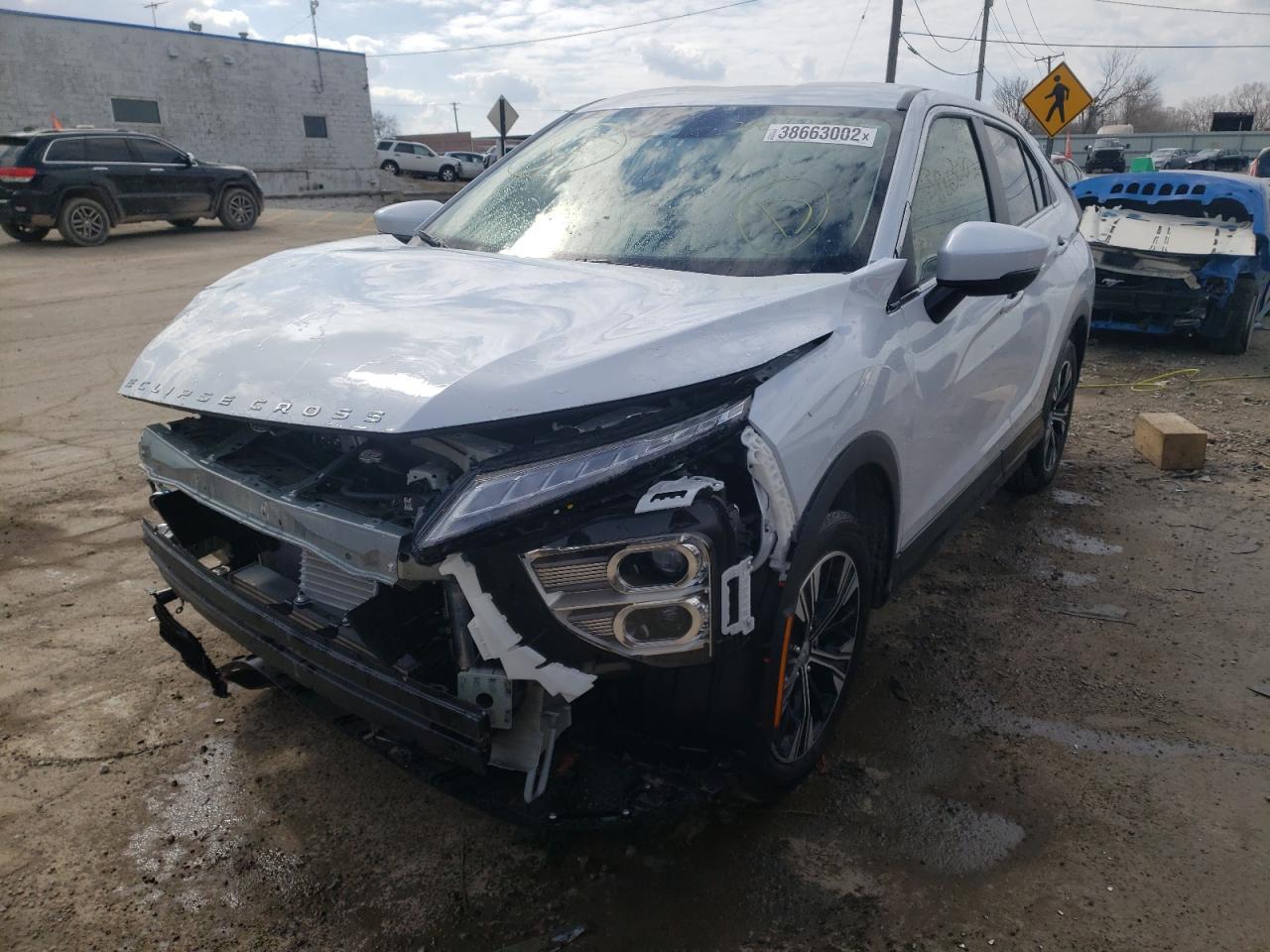 Photo 2 from auction – 2022 MITSUBISHI ECLIPSE CR with VIN JA4ATWAA3NZ046974