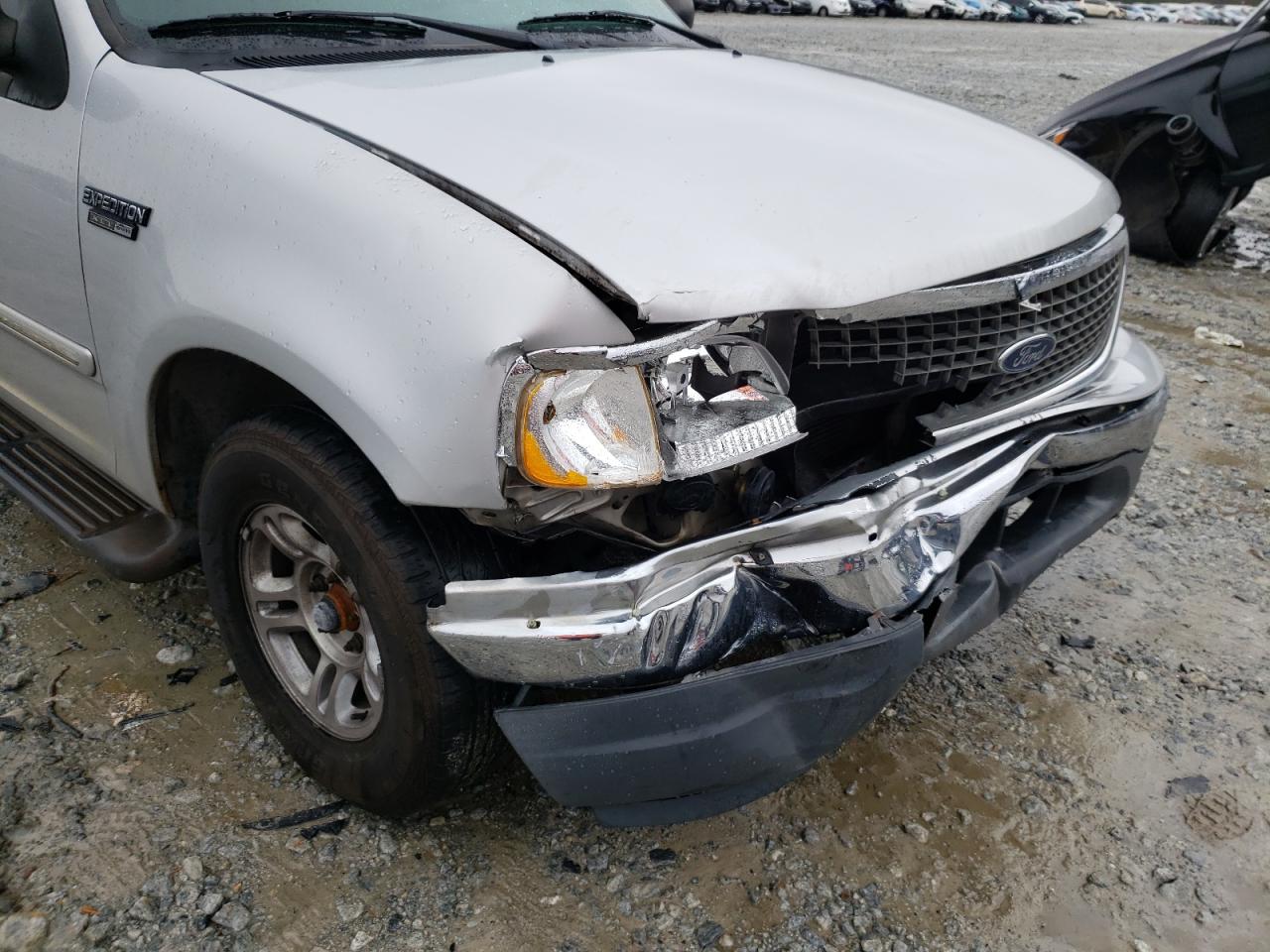 Photo 9 from auction – 2001 FORD EXPEDITION with VIN 1FMRU15W81LA20488