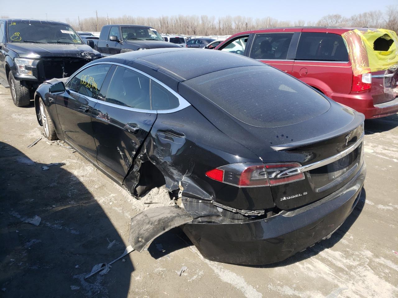 Photo 3 from auction – 2014 TESLA MODEL S with VIN 5YJSA1H19EFP50515