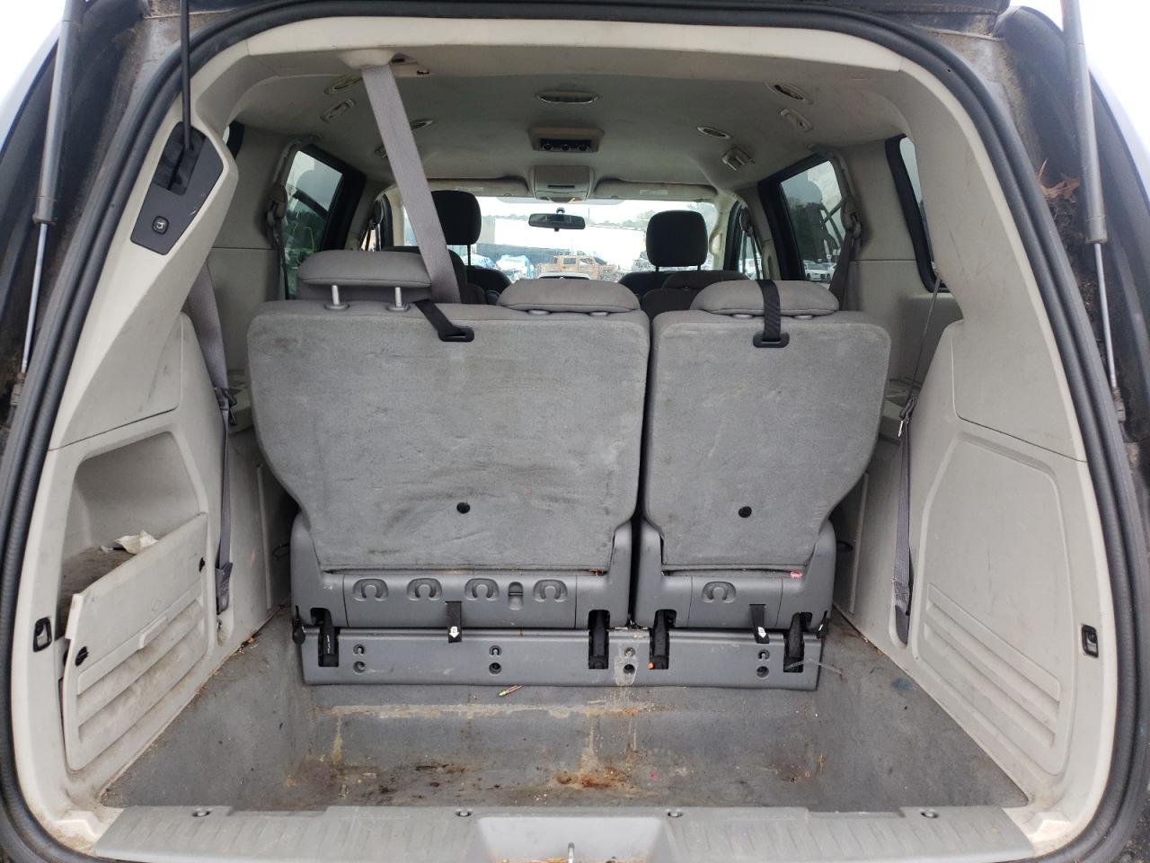 Photo 9 from auction – 2010 DODGE GRAND CARA with VIN 2D4RN4DE1AR216522