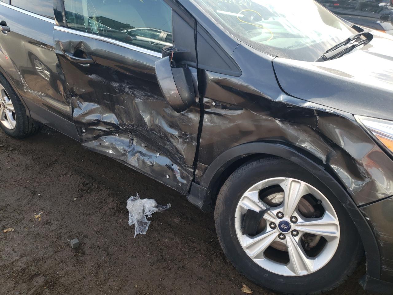 Photo 9 from auction – 2016 FORD ESCAPE SE with VIN 1FMCU0GX3GUA61877