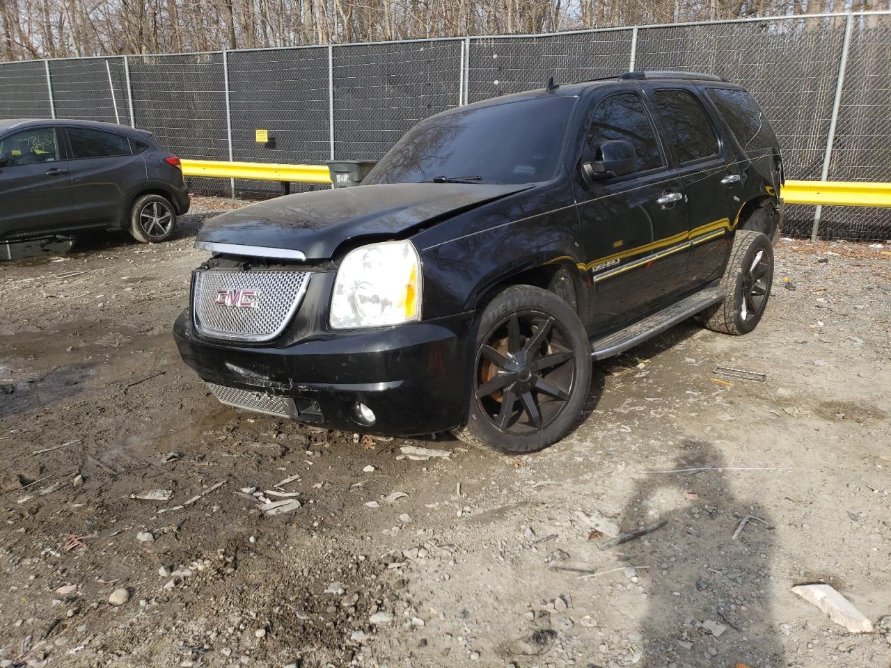 Photo 2 from auction – 2013 GMC YUKON DENA with VIN 1GKS2EEF2DR300089