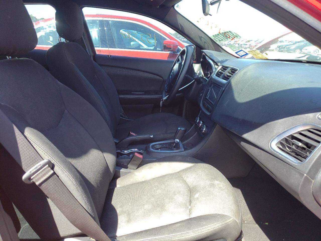 Photo 5 from auction – 2014 DODGE AVENGER SE with VIN 1C3CDZAB5EN110790