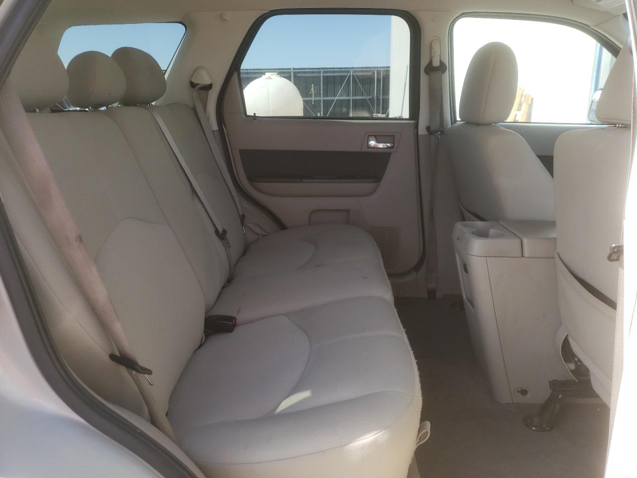 Photo 6 from auction – 2009 MERCURY MARINER with VIN 4M2CU81799KJ21925