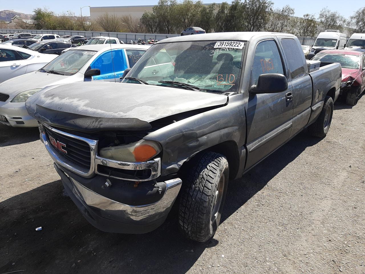 Photo 2 from auction – 2000 GMC NEW SIERRA with VIN 1GTEC19V5YZ136830