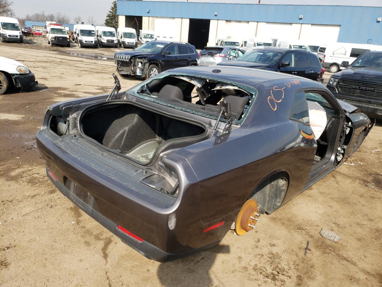 Photo 4 from auction – 2018 DODGE CHALLENGER with VIN 2C3CDZAGXJH121864