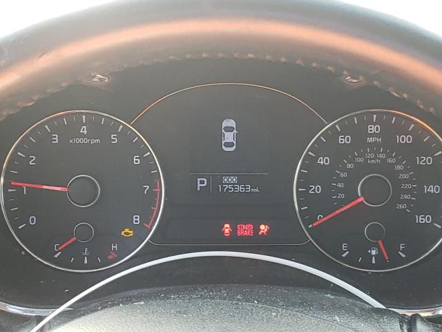 صورة رقم 8 من المزاد - 2014 KIA FORTE EX مع VIN KNAFX4A82E5120049