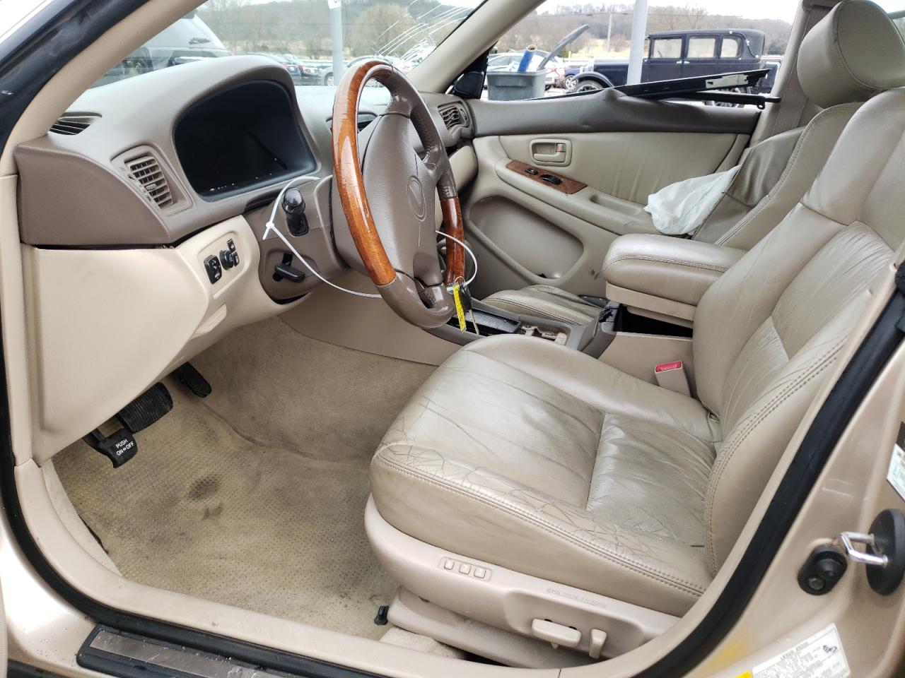 Photo 5 from auction – 2001 LEXUS ES 300 with VIN JT8BF28G515105429