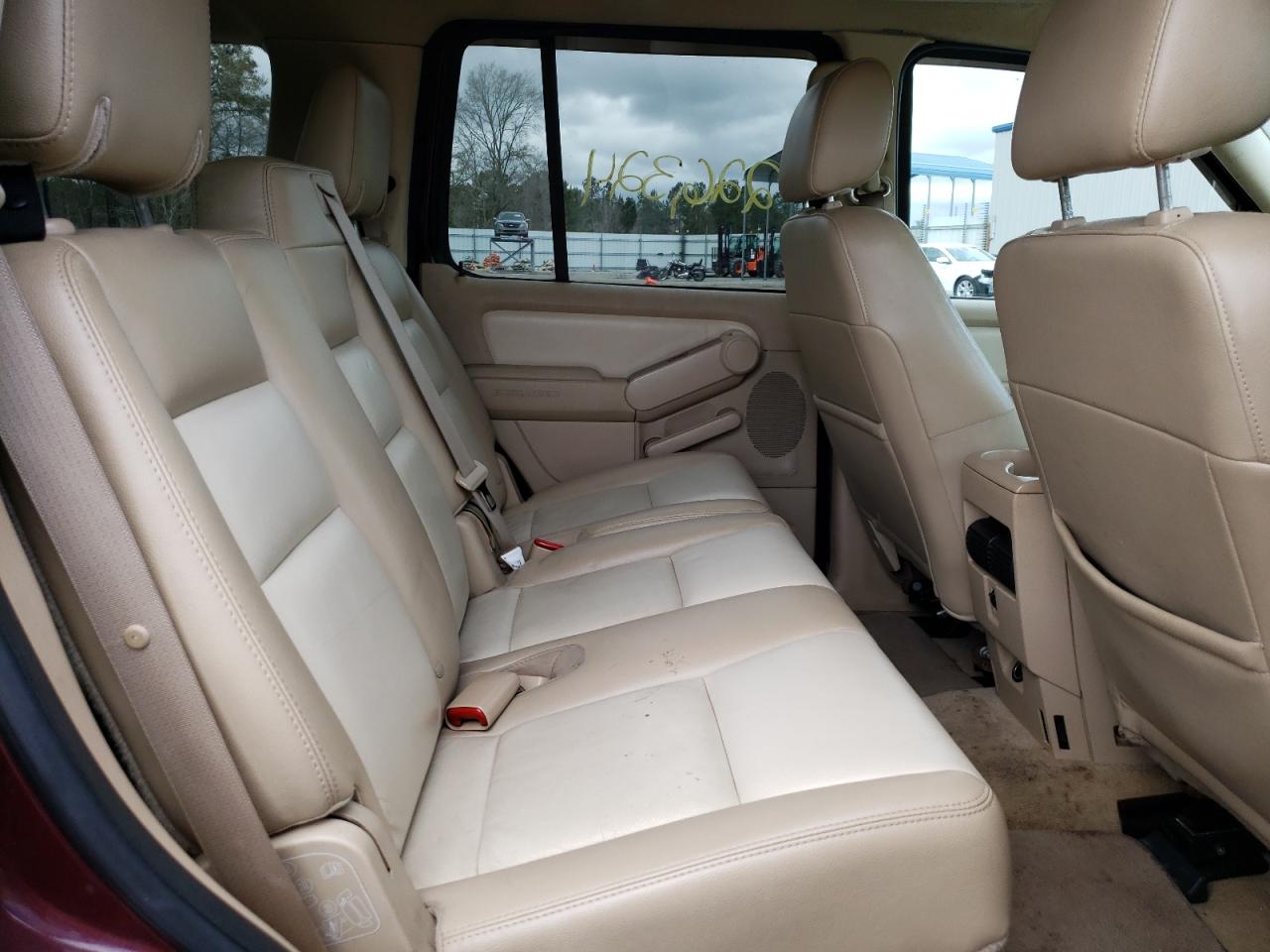 Photo 6 from auction – 2006 FORD EXPLORER E with VIN 1FMEU74E06UA43095