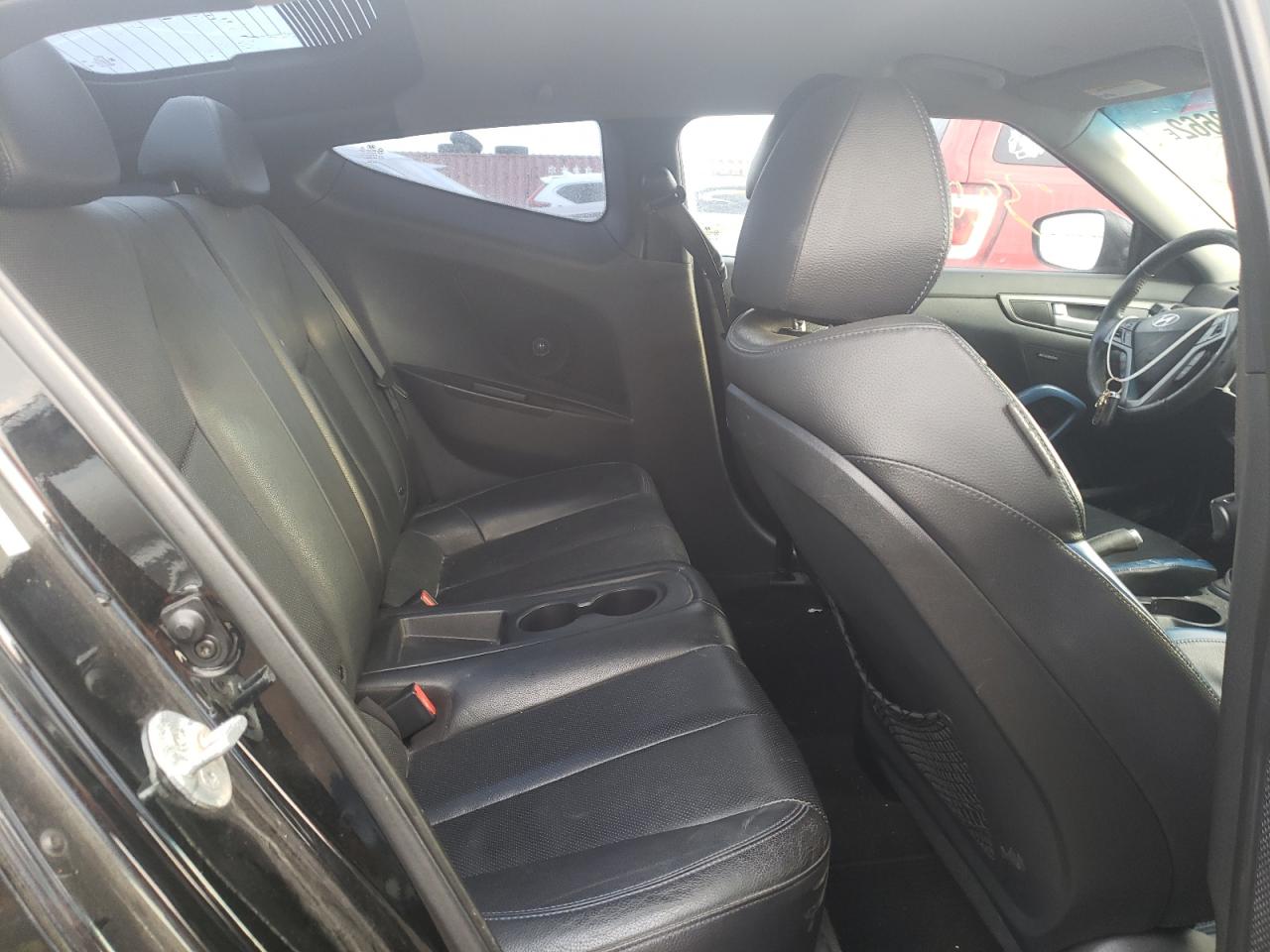 Photo 6 from auction – 2013 HYUNDAI VELOSTER T with VIN KMHTC6AE1DU152820