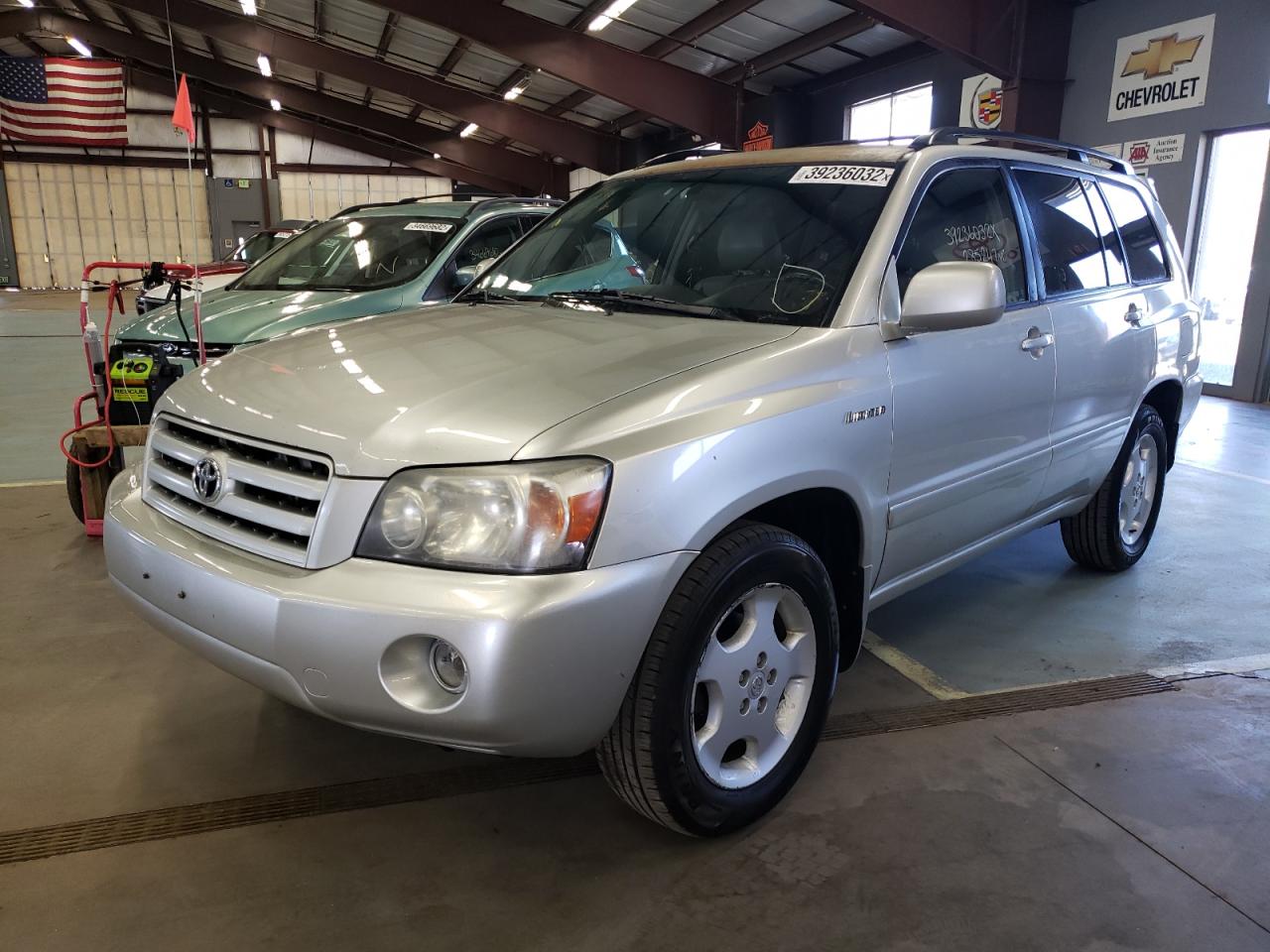 Photo 2 from auction – 2006 TOYOTA HIGHLANDER with VIN JTEEP21A560138061