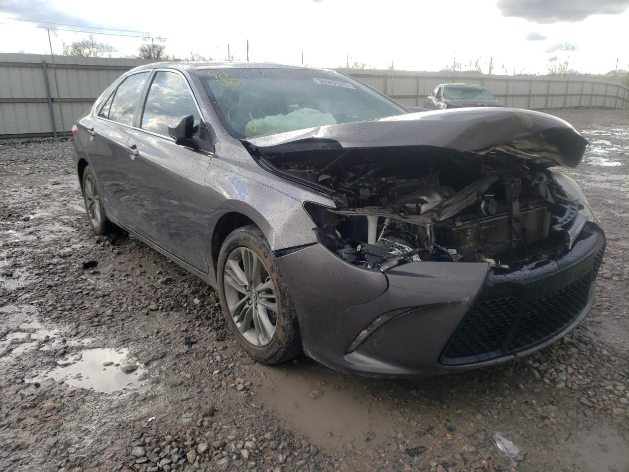 Photo 1 from auction – 2017 TOYOTA CAMRY LE with VIN 4T1BF1FK2HU295527