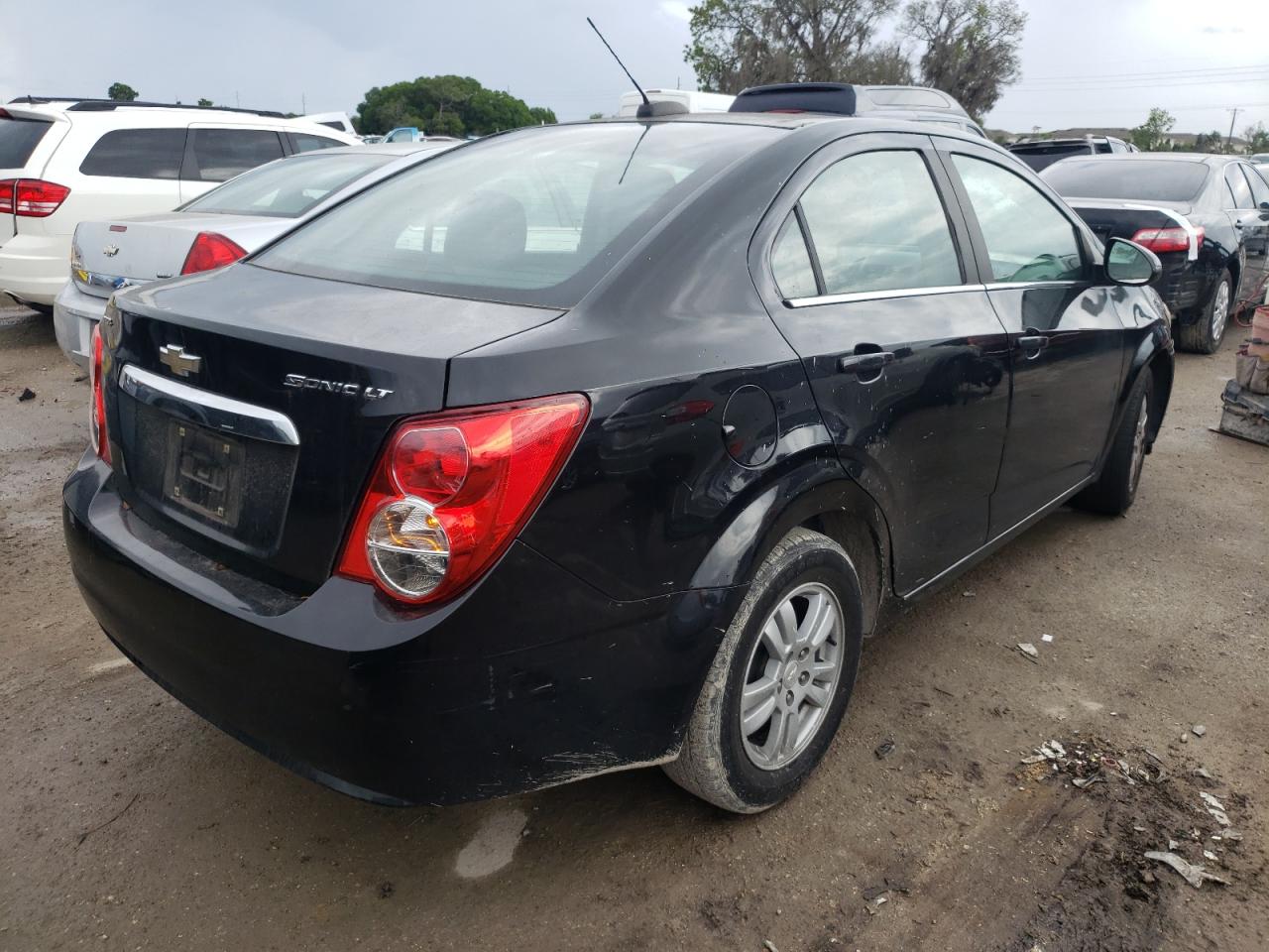 Photo 4 from auction – 2016 CHEVROLET SONIC LT with VIN 1G1JC5SH2G4117019