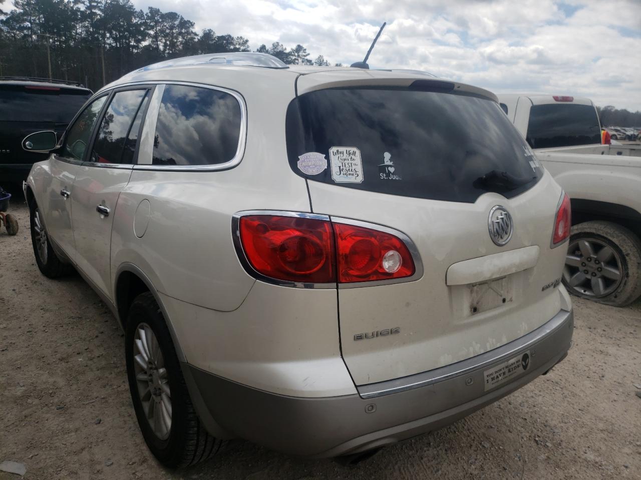 Photo 3 from auction – 2011 BUICK ENCLAVE CX with VIN 5GAKRBED4BJ397703