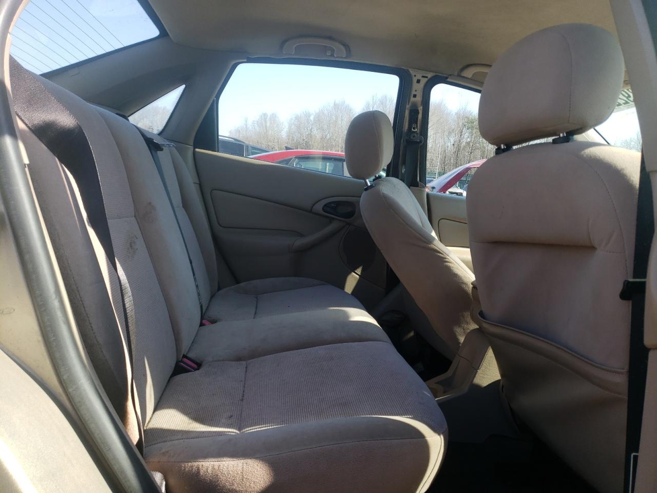 Photo 6 from auction – 2002 FORD FOCUS with VIN 1FAFP34P82W156789