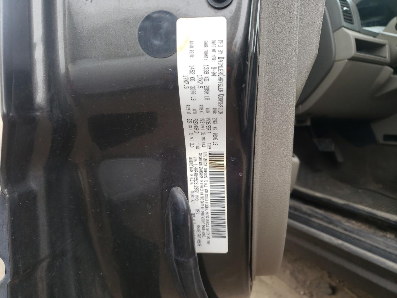 Photo 10 from auction – 2005 JEEP GRAND CHER with VIN 1J4HR48N55C512952