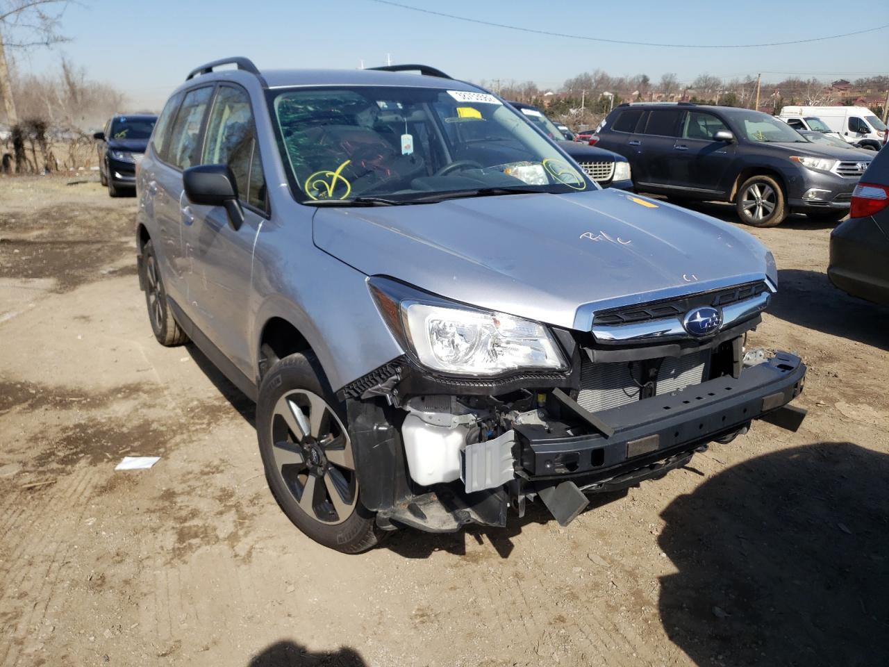 SUBARU FORESTER 2 2017 مع رقم تعريف المركبة JF2SJABC4HH566101 - صورة من المزاد
