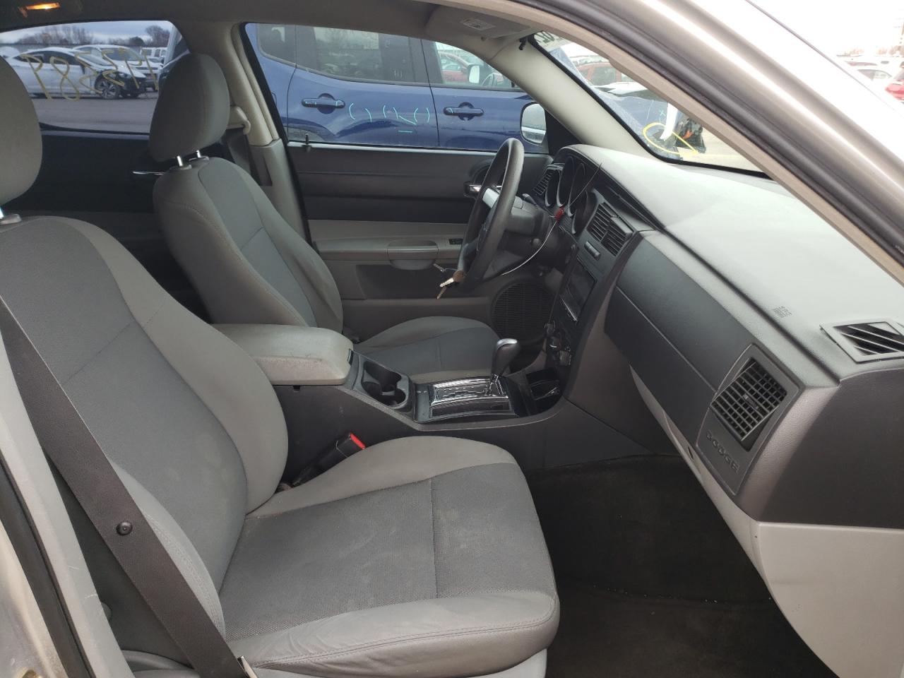 Photo 5 from auction – 2006 DODGE CHARGER SE with VIN 2B3KA43R46H448027