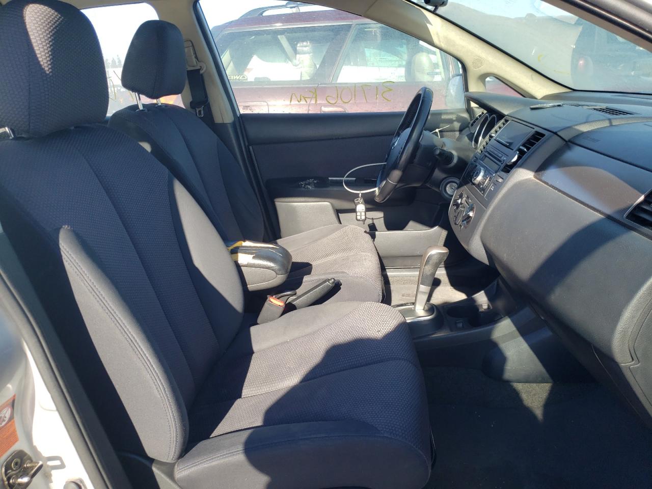 Photo 5 from auction – 2007 NISSAN VERSA S with VIN 3N1BC13E67L353257