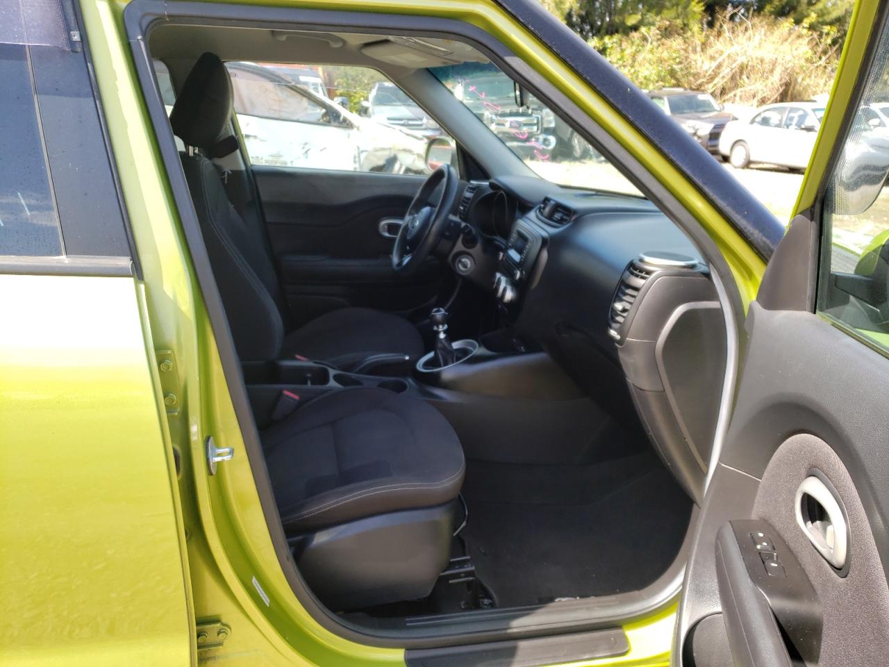 Photo 5 from auction – 2015 KIA SOUL with VIN KNDJN2A21F7789762