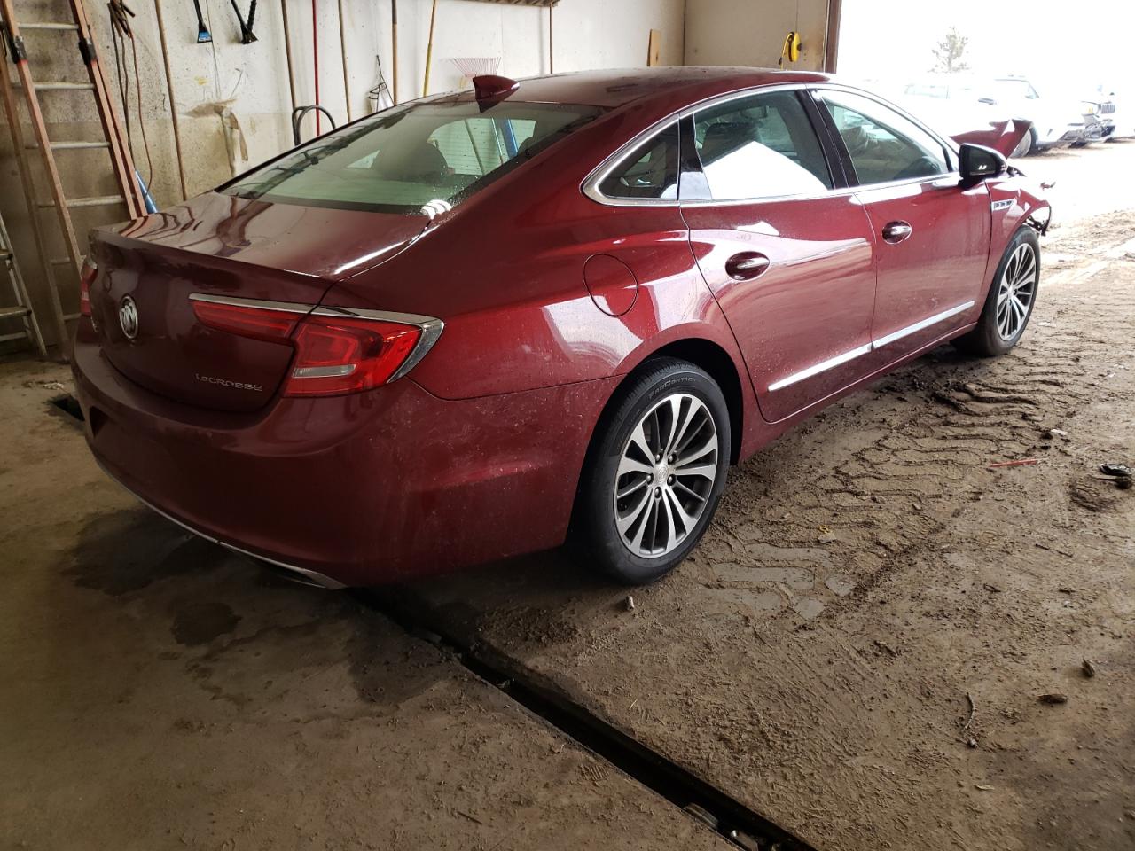 Photo 4 from auction – 2017 BUICK LACROSSE E with VIN 1G4ZP5SS0HU175539
