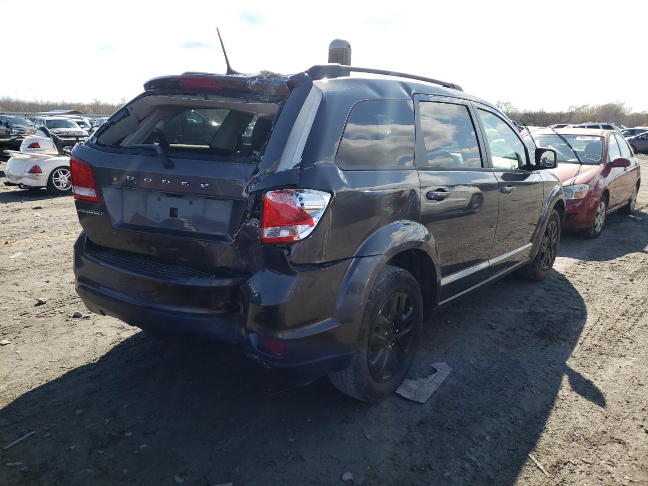 Zdjęcie 4 z aukcji – 2019 DODGE JOURNEY SE z VIN 3C4PDCBB8KT857174