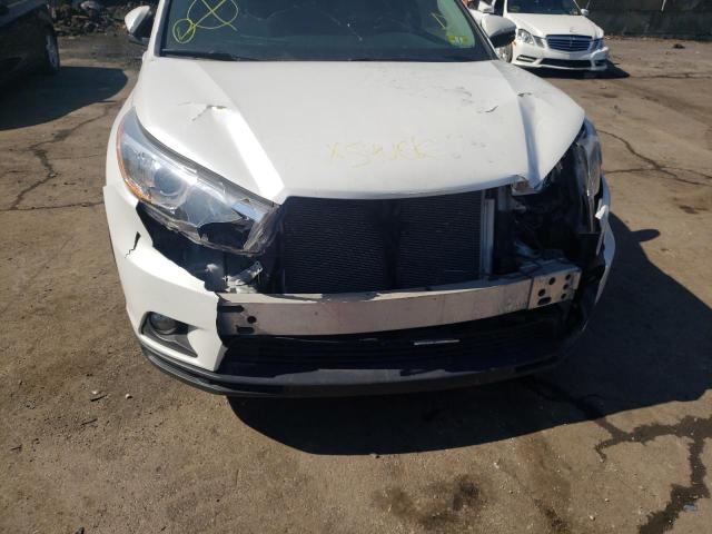 Photo 9 from auction – 2016 TOYOTA HIGHLANDER with VIN 5TDKKRFHXGS132999