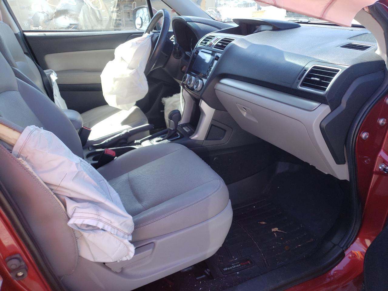Photo 5 from auction – 2016 SUBARU FORESTER 2 with VIN JF2SJAXC8GH477493