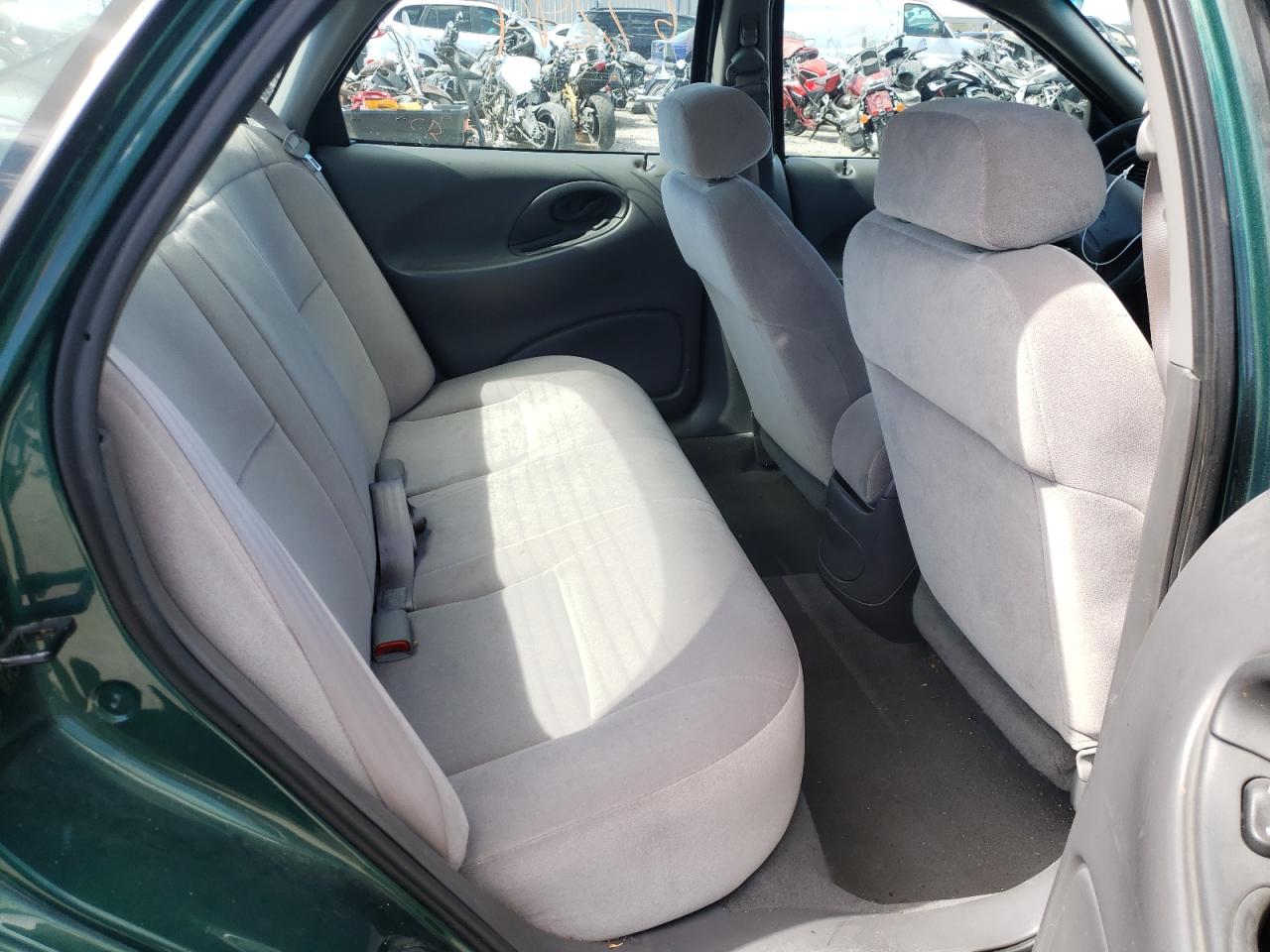 Photo 6 from auction – 1999 FORD TAURUS LX with VIN 1FAFP52U9XA114110